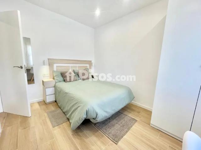 Chalet pareado en alquiler en Santiago de La Ribera