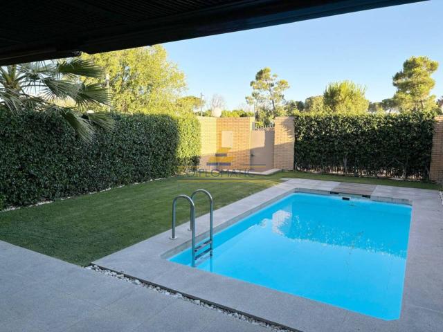Chalet pareado en alquiler en Somosaguas Húmera Los Ángeles