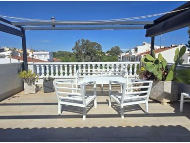 Chalet pareado exclusivo listo para entrar a vivir