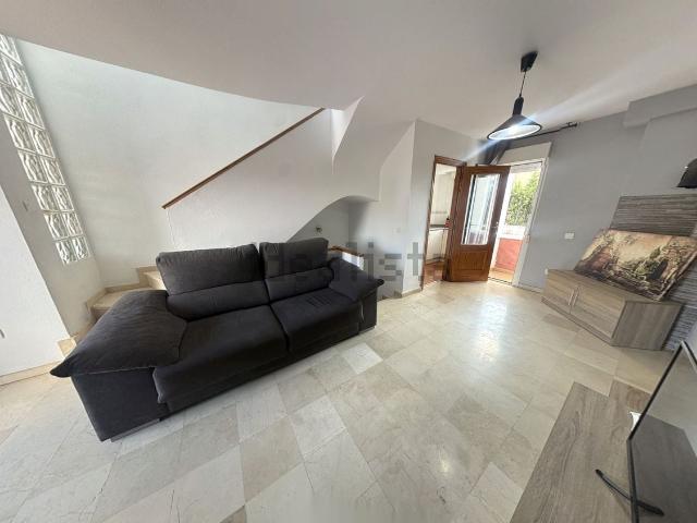 Chalet, Petrer