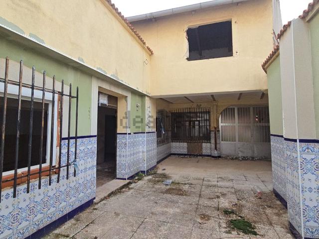 Chalet, Pedro Muñoz