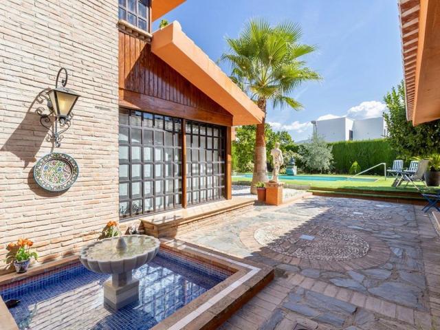 Chalet, Peligros