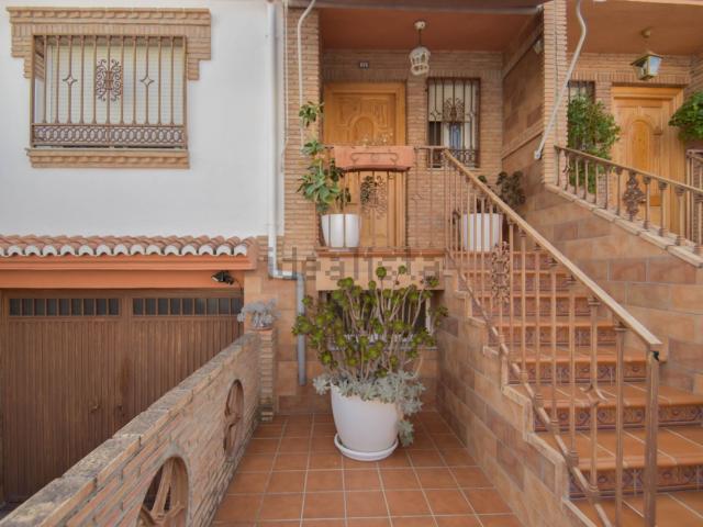Chalet, Peligros