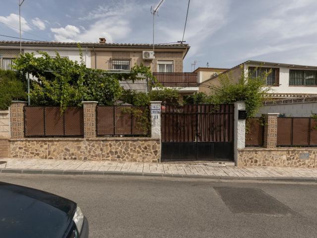 Chalet, Peligros