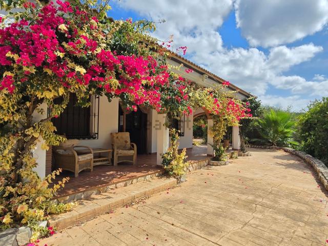 Chalet, Periana