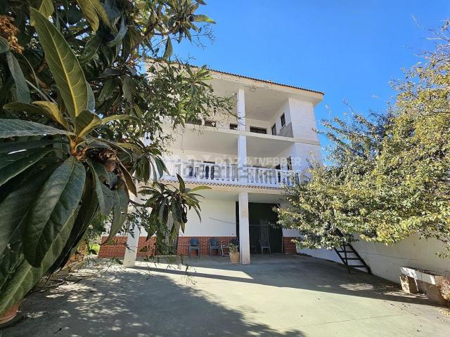 Chalet, Periana