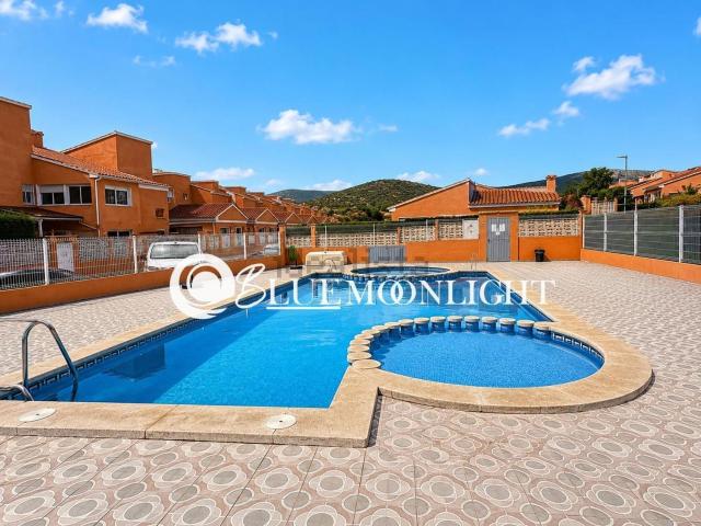 Chalet, Peñíscola