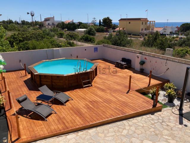 Chalet, Peñíscola