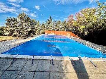 Chalet, Picon