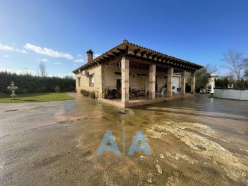 Chalet, Piedrabuena
