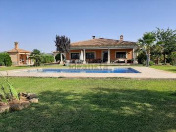 Chalet, Piedrabuena