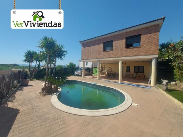 Chalet, Piera
