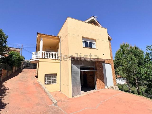 Chalet, Piera