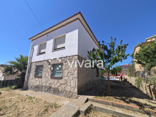 Chalet, Piera