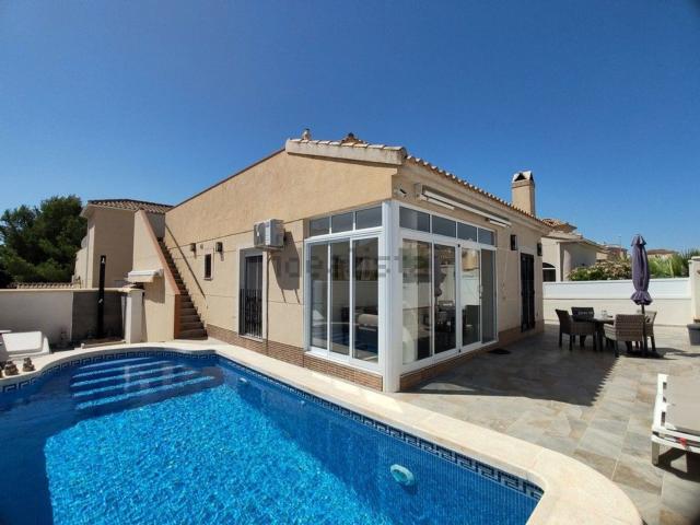 Chalet, Pilar de la Horadada