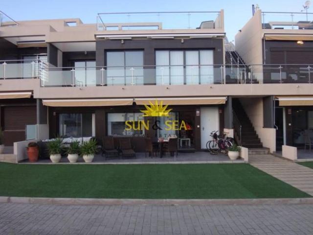 Chalet, Pilar de la Horadada