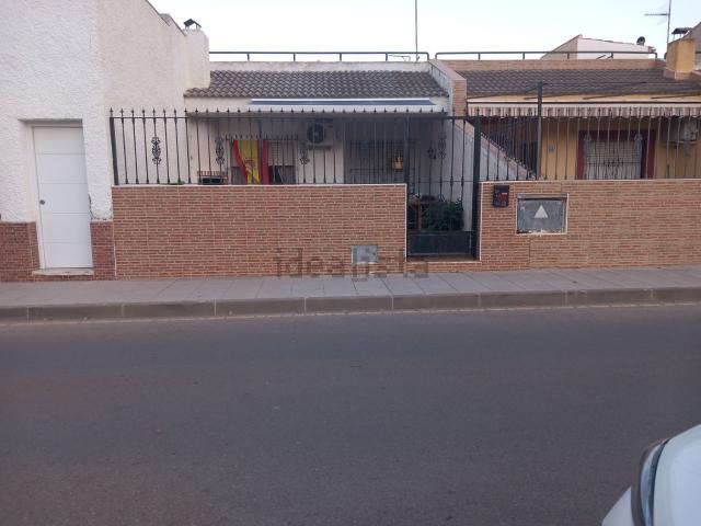 Chalet, Pilar de la Horadada