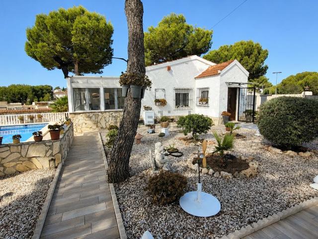 Chalet, Pilar de la Horadada