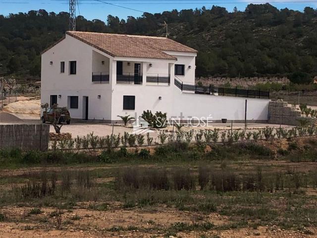 Chalet, Pinoso