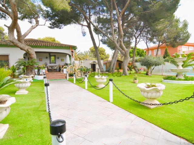 Chalet, Playa Flamenca, Orihuela