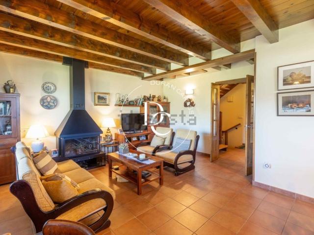 Chalet, Prats i Sansor