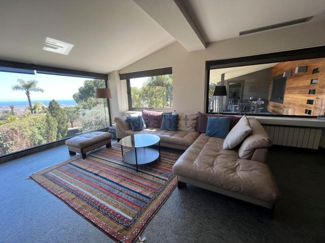 Chalet, Premià de Dalt