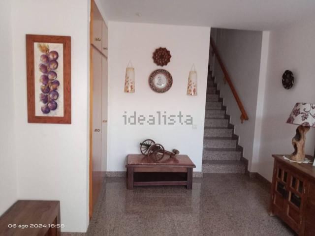 Chalet, Puebla Tornesa