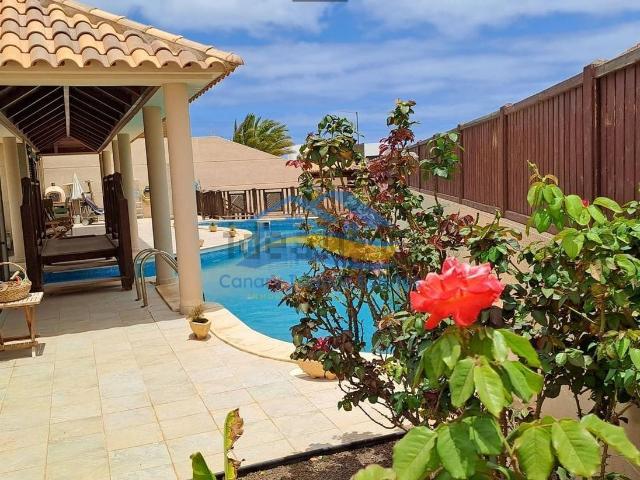 Chalet, Puerto del Rosario