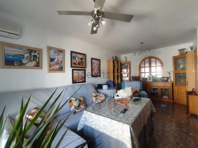 Chalet, Purchil