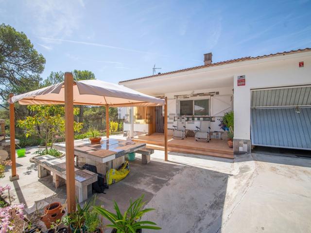 Chalet, Querol