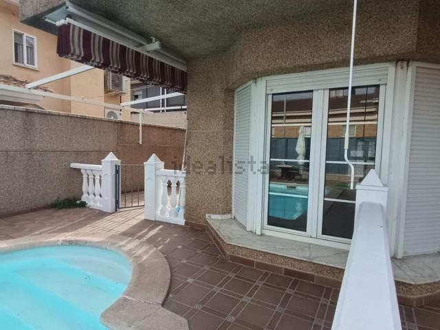 Chalet, R 66, Cáceres