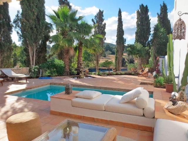Chalet, Roca Llisa, Santa Eulalia del Río