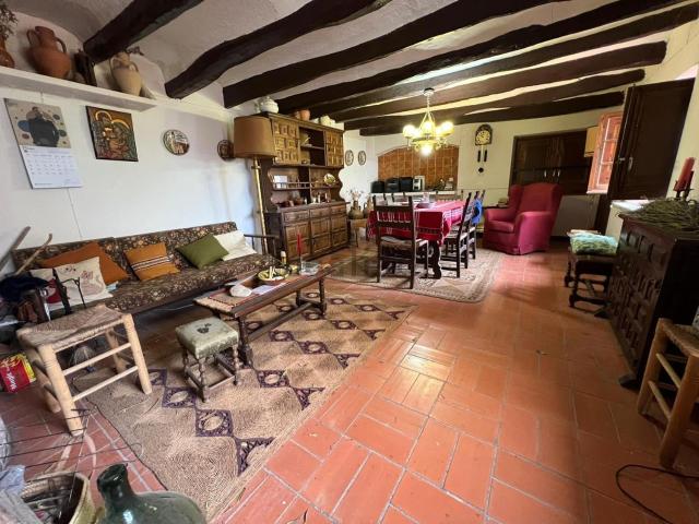 Chalet, Rodonyá