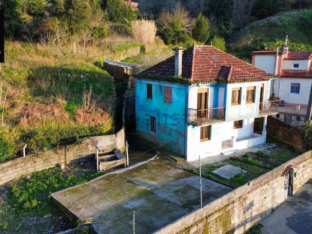 Chalet, Redondela