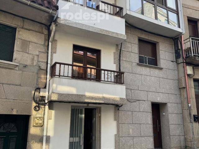 Chalet, Redondela
