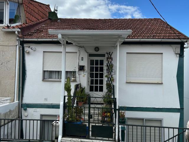 Chalet, Redondela