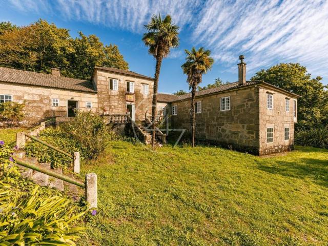 Chalet, Redondela