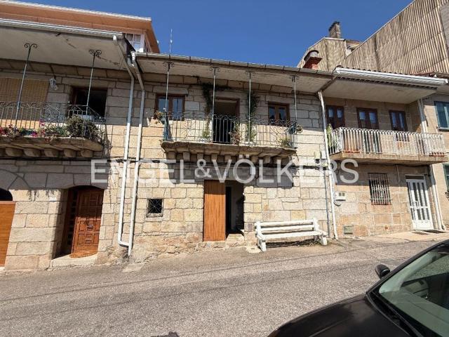 Chalet, Redondela
