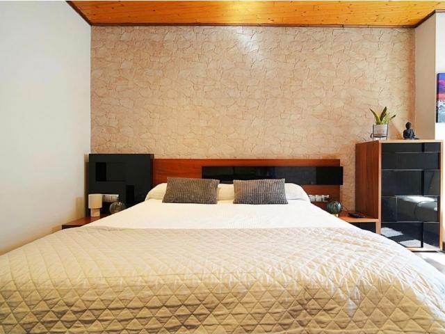 Chalet reformado en venta