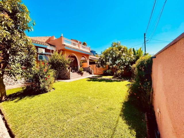 Chalet, Rincón de la Victoria