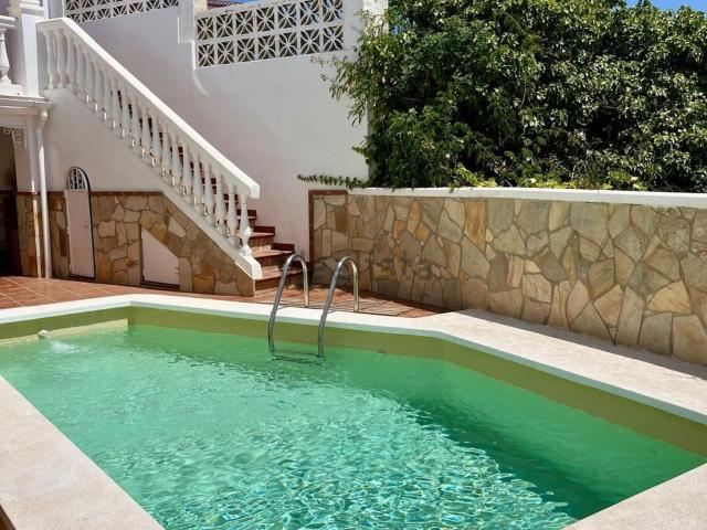 Chalet, Rincón de la Victoria