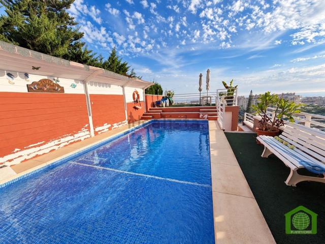 Chalet, Rincón de la Victoria