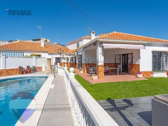 Chalet, Rincón de la Victoria