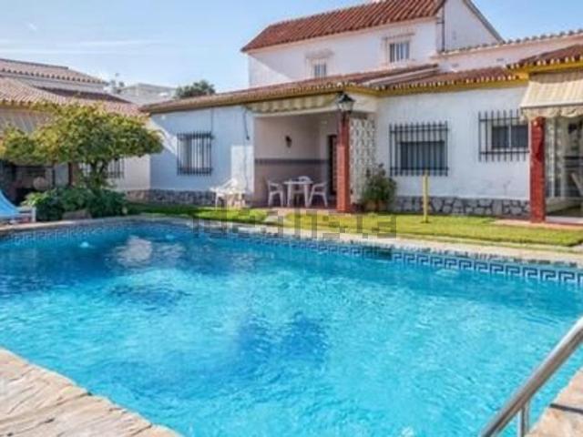 Chalet, Rincón de la Victoria