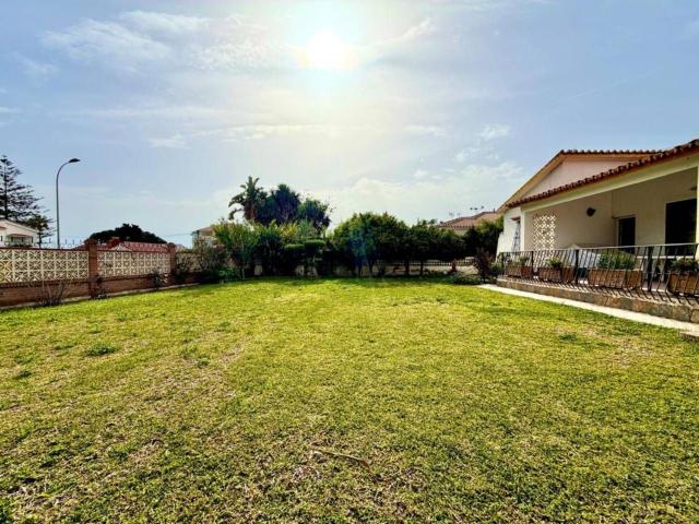 Chalet, Rincón de la Victoria