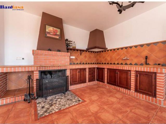 ? CHALET RURAL CON PISCINA Y VISTAS PANORÁMICAS A SOLO 15 MINUTOS DE MÁLAGA – CASABERMEJA