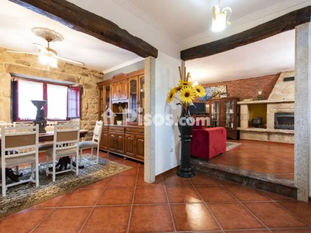 Chalet rústico en alquiler en Calle Beca