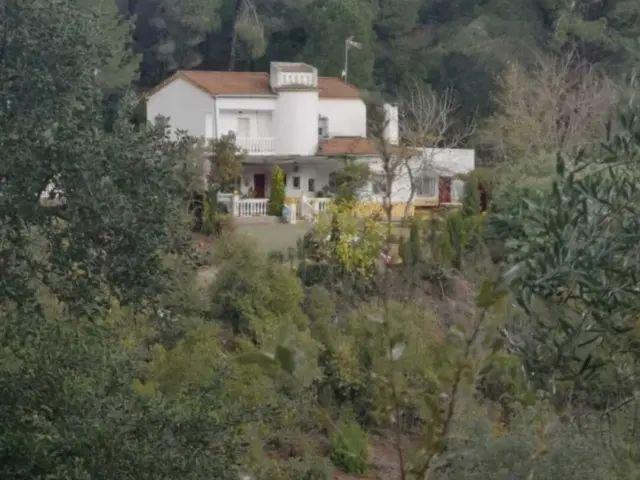 Chalet rústico en alquiler en Carretera de Santa María de Trassierra, 85, cerca de Calle del Soldado Solimán del Pozo
