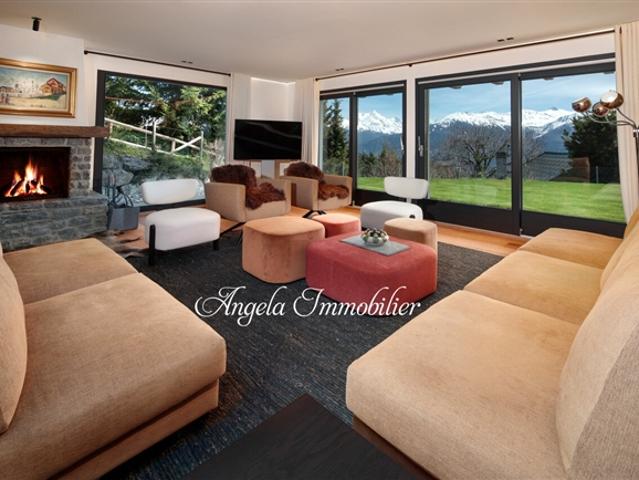 Chalet Apartment in Plans Mayens, Crans Montana