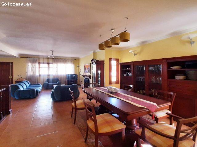 CHALET TOTALMENTE EQUIPADO Y AMUEBLADO. CASERIO DE ARUCAS
